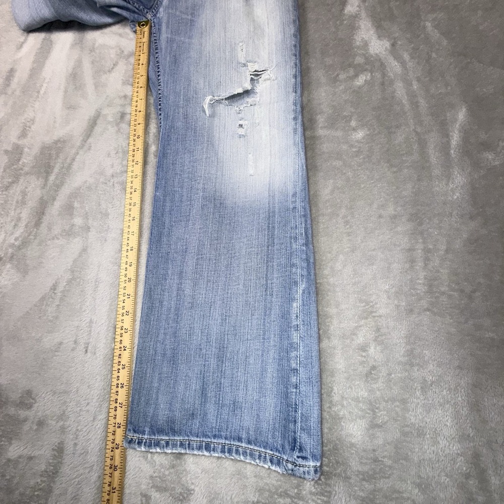 BKE Jeans Mens 34x30 Tyler Bootcut Distressed Whiskered Western Cowboy Buckle - Picture 10 of 16